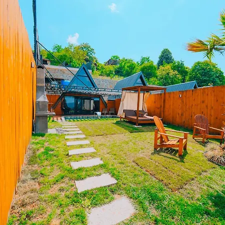 Bungorise Twin 1 Chalet